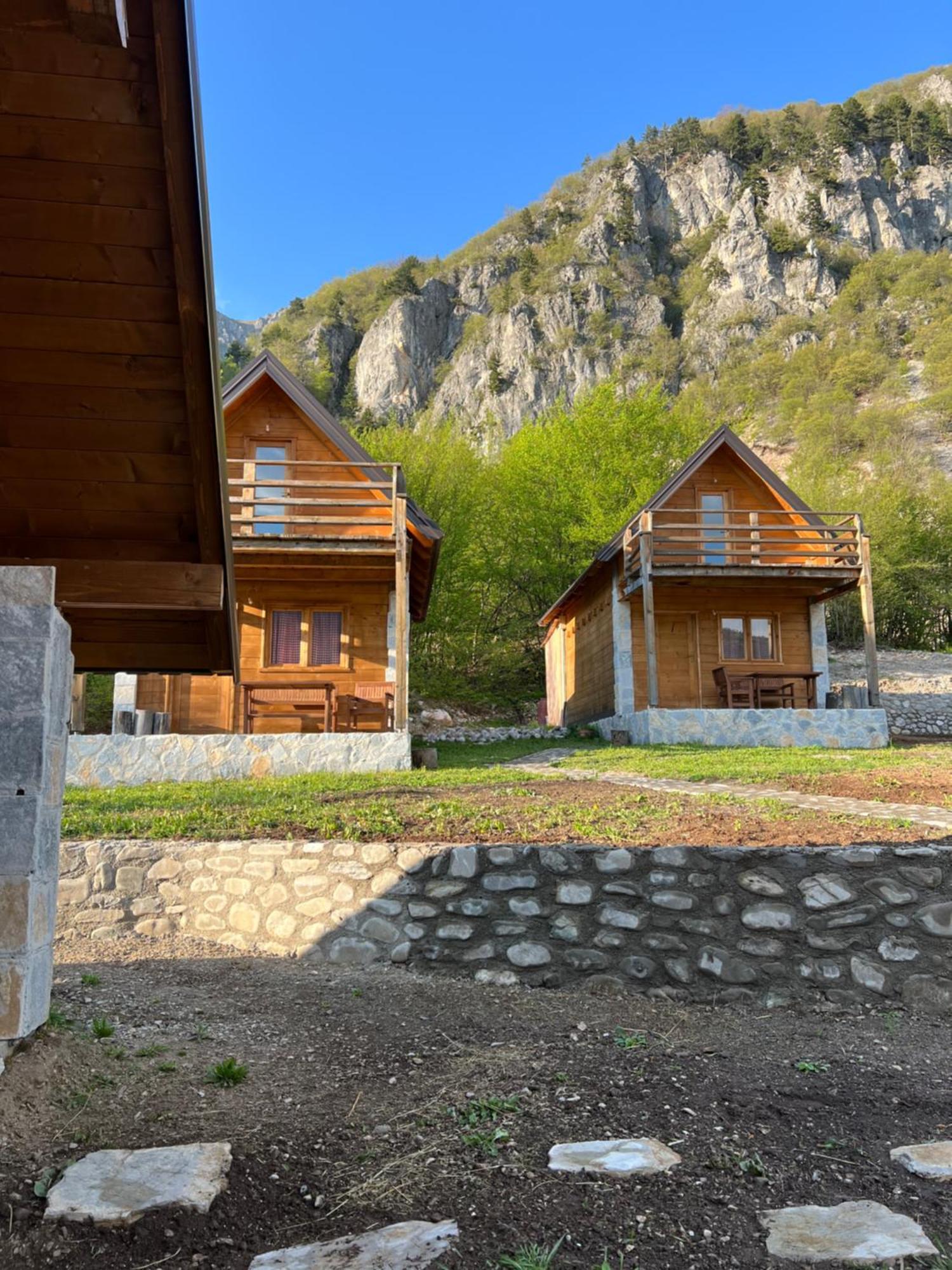 Affittacamere Ethno Star Bojovic Gusinje Esterno foto